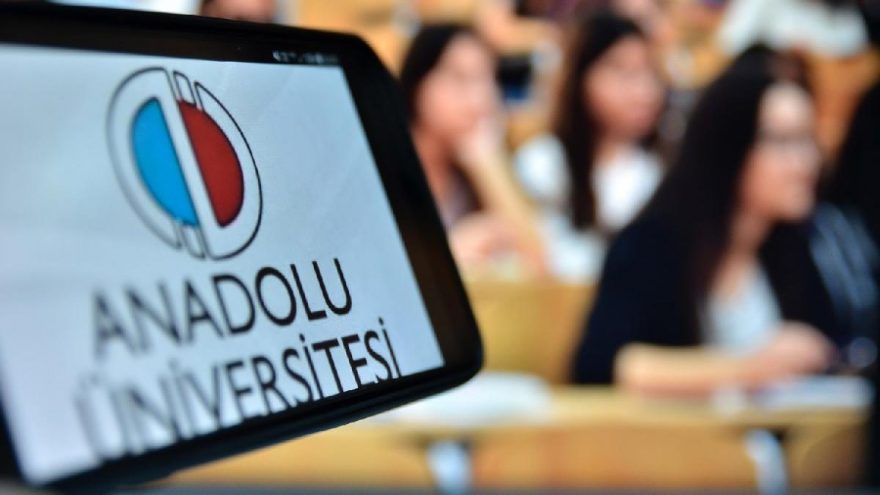 ANADOLU ÜNİVERSİTESİ AÇIKÖĞRETİM, İKTİSAT VE İŞLETME FAKÜLTELERİ 2021-2022 ÖĞRETİM YILI İKİNCİ ÜNİVERSİTE ÇEVRİMİÇİ (ONLİNE) BAŞVURU VE KAYIT DUYURUSU