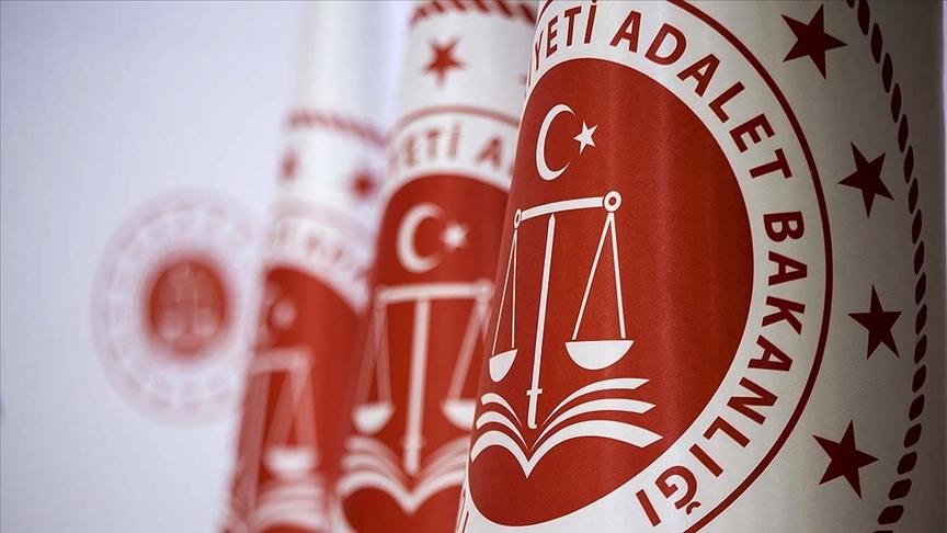 Adalet Bakanlığı 150 İcra Müdürü ve İcra Müdür Yardımcısı Alımı Başvuruları Başladı!